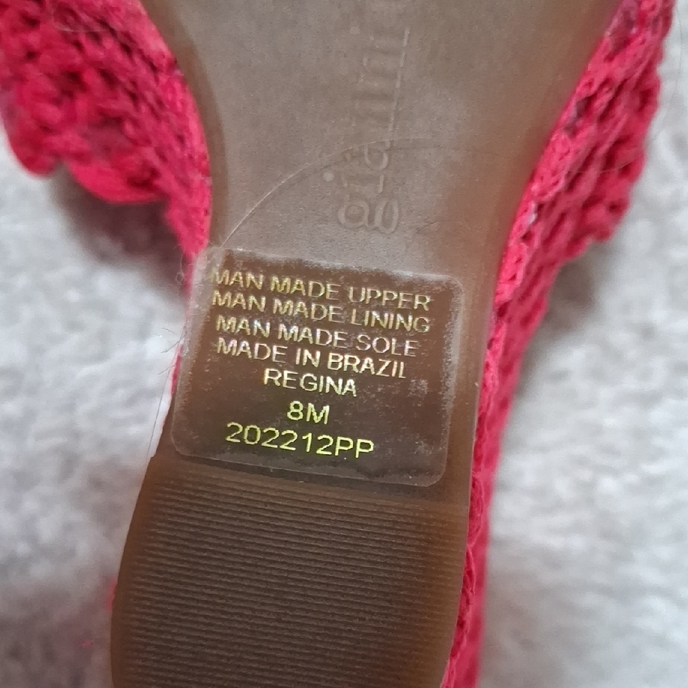 Gianni Bini Vibrant Pink Woven Heels - Picture 12 of 12
